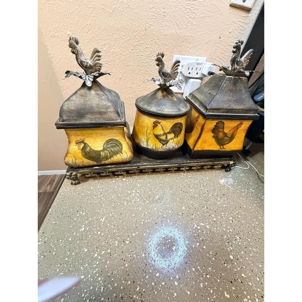 Vintage CBK Country Rustic‎ Kitchen Storage Canister Rooster Set w Tray 18x12x6